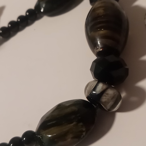 Lusu creations boutique glass beaded necklace 20 inches long . - Picture 6 of 7